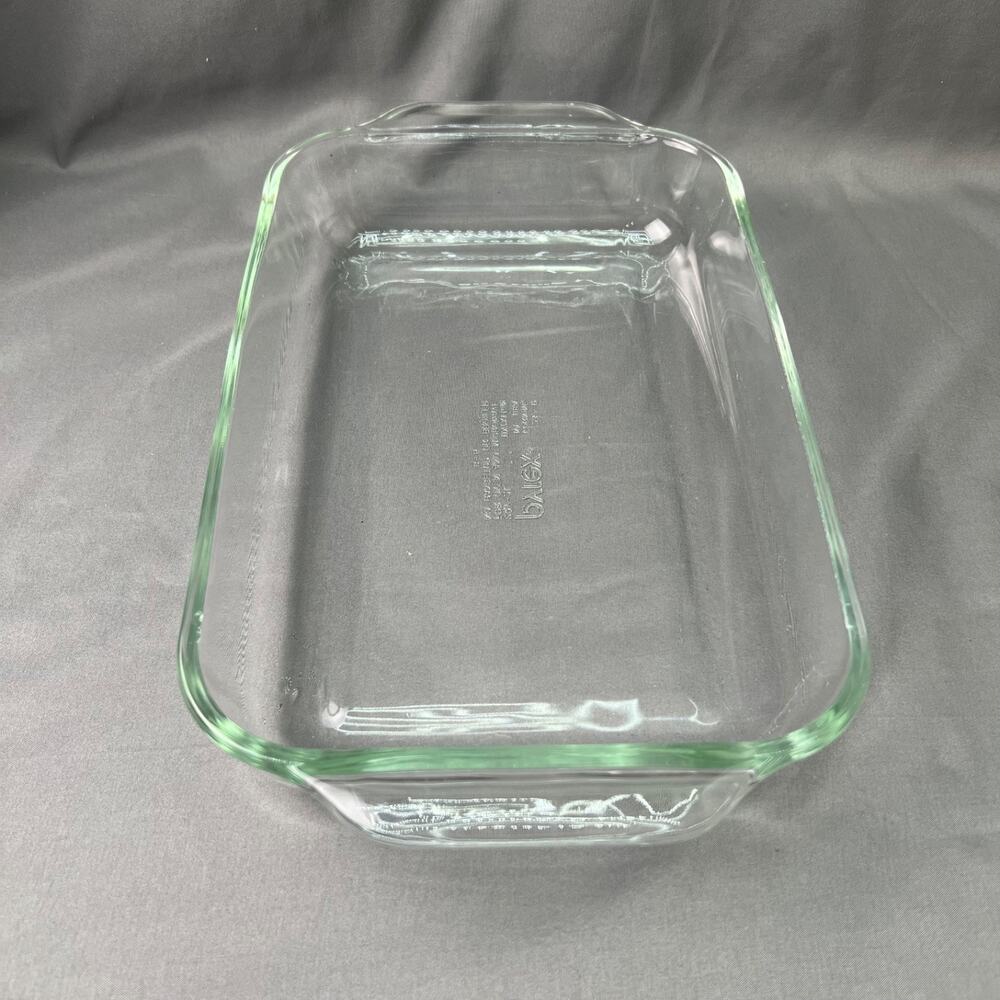 Vintage PYREX #233-R Clear Glass 13x9x2 3Qt 3L Casserole/Baking Dish Lasagna Pan